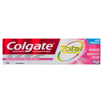 Colgate Total Anticavity Fluoride and Antigingivitis Toothpaste Advanced Whitening Gel 120 ml